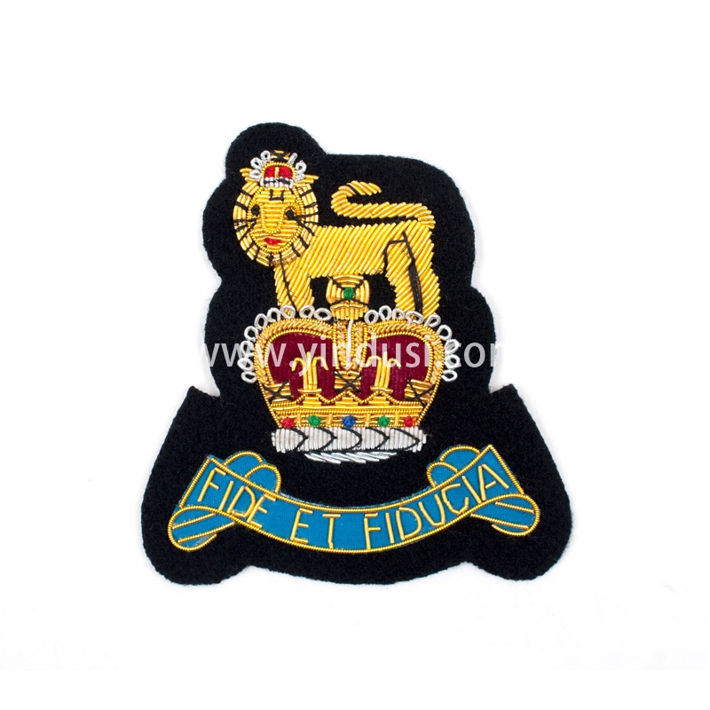 印度丝徽章定做手工刺绣狮子皇冠布贴服装辅料定制